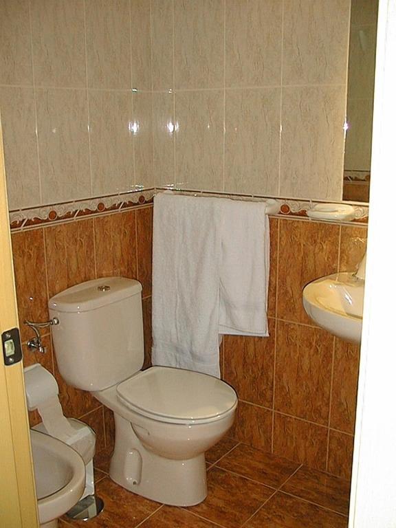 Hostal Restaurante Hermanos Zamora Palma del Río Cameră foto